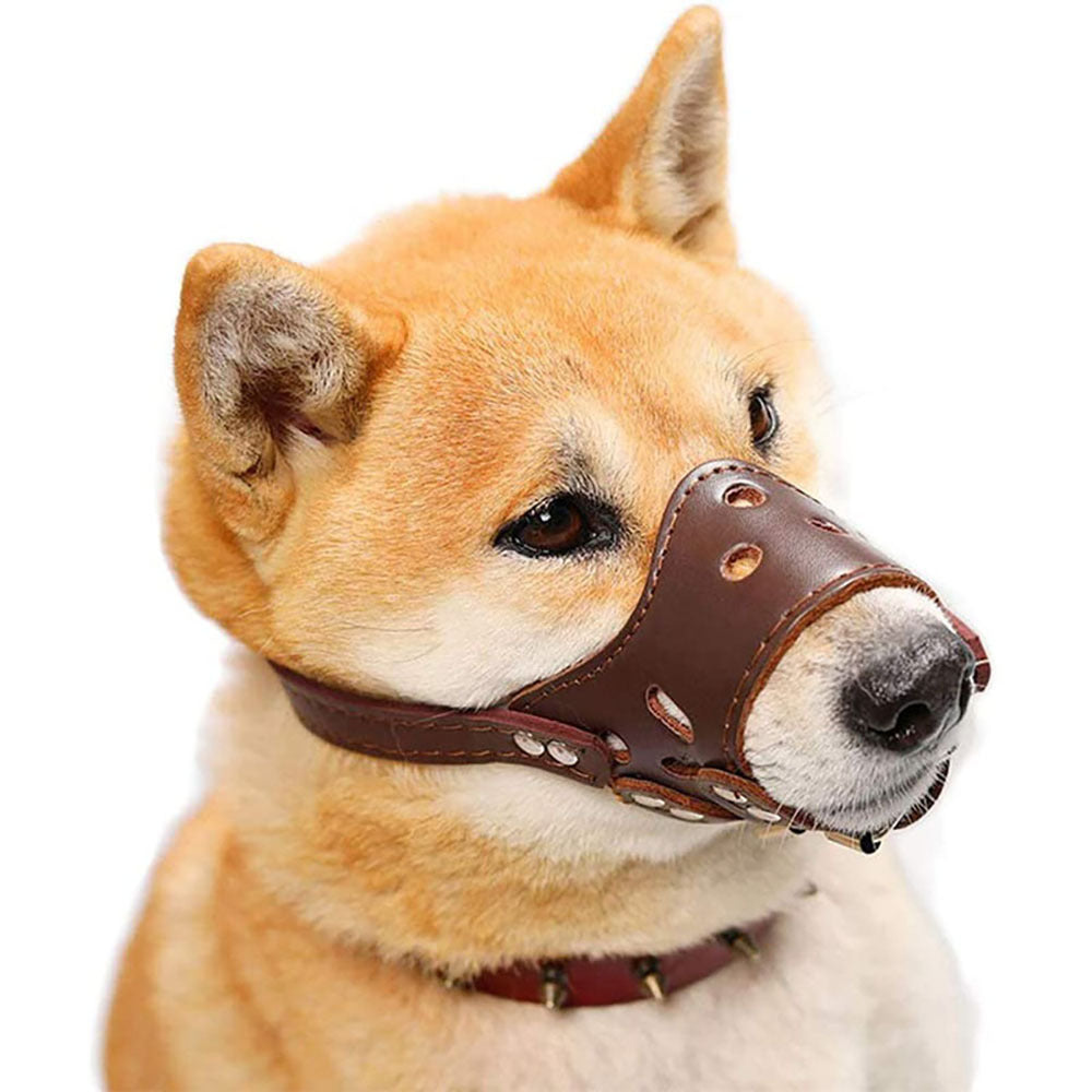 Leather Muzzle for Dogs - Secure Basket - Breathable and Adjustable - Soft Muzzle for Medium Large Breeds - Anti Biting Barking Chewing - Adjustable with Two Straps Helps Prevent Biting